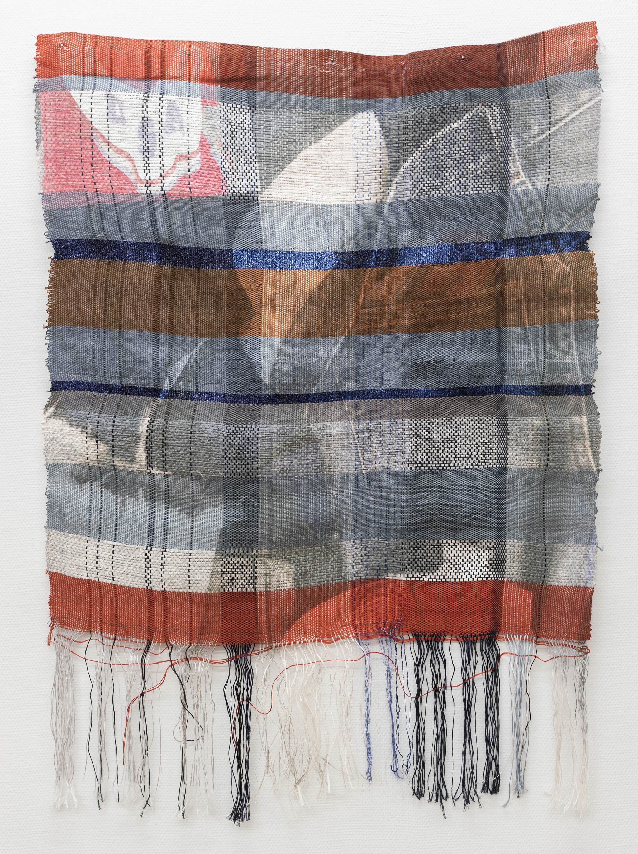 4. Marie Hazard - Allaround, 2018, hand-woven in paper, linen, lurex, mohair, digital print sublimation, 94 x 134 cm,