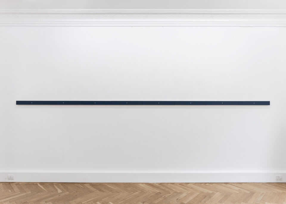 Matthew Feyld - Untitled (24 inch horizontal line, parts 1-4), 2018, Acrylic, pigments and modeling paste on canvas over panel 7,6 x 244 cm,
