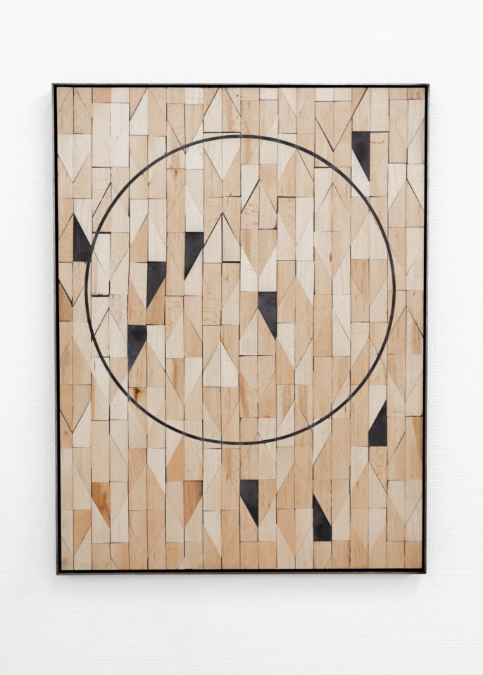 3 Floor 3_66,7 x 50,8 cm_wodden wedges on hdf steel framed _2019 Frank Moll
