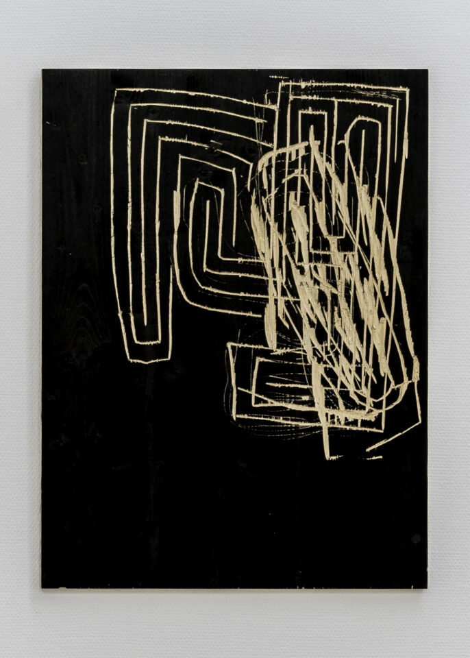 7 Josef Zekoff - Scratches on Black Wood UT : 90x63 CM – 2017