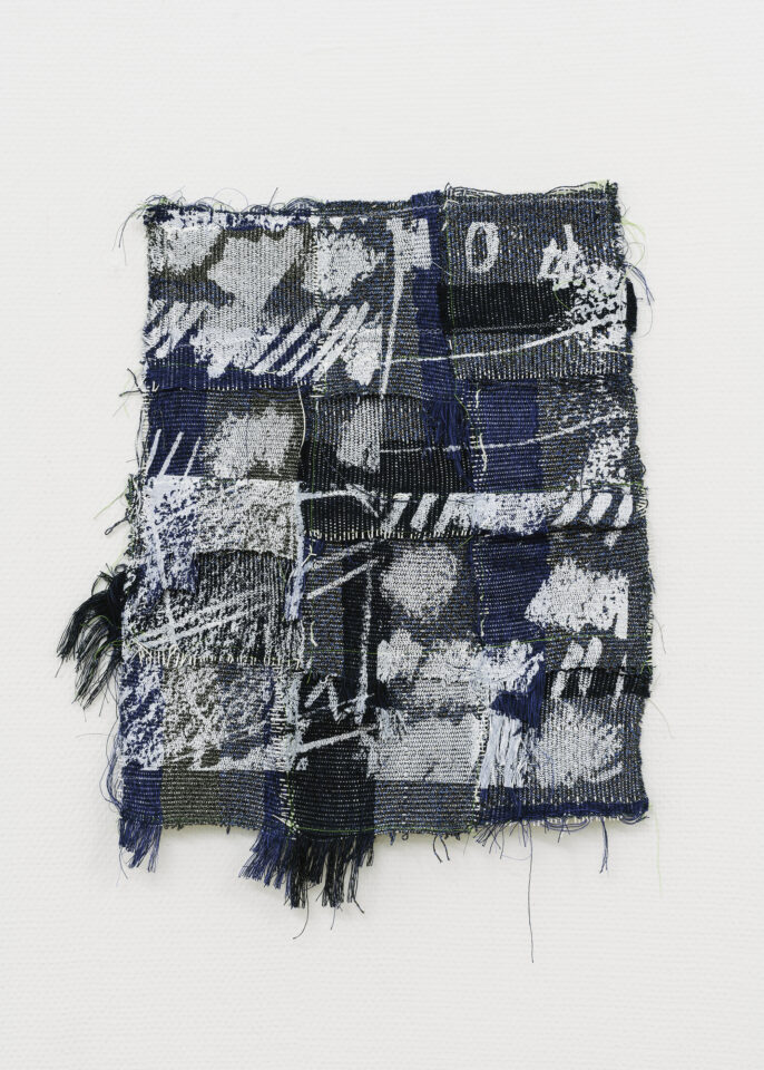 7 Marie Hazard_«matador»_Hand woven in paper_ linen_polyester and screen_printing_2020_56x42cm