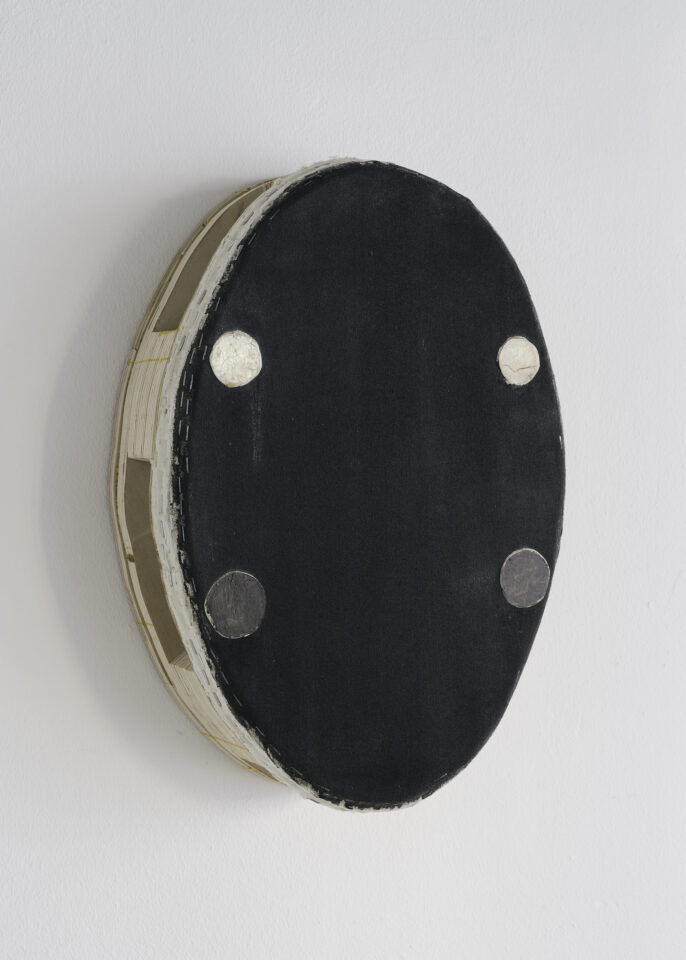 4 Otis Jones - 2021 - Acrylic on linen on wood 53 CM x 37,5 CM x 13.5 CM