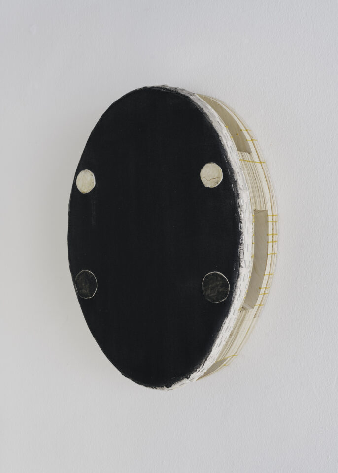5 Otis Jones - 2021 - Acrylic on linen on wood 53 CM x 37,5 CM x 13.5 CM
