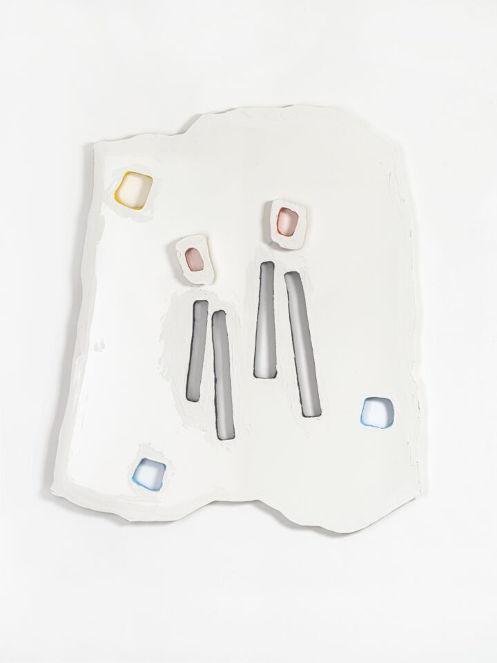 10. Adrian Altintas - AAD030 - 2021 - Untitled 164,2 x 146,8 x 6,5 cm. - Sandwichpanel, Acryl.