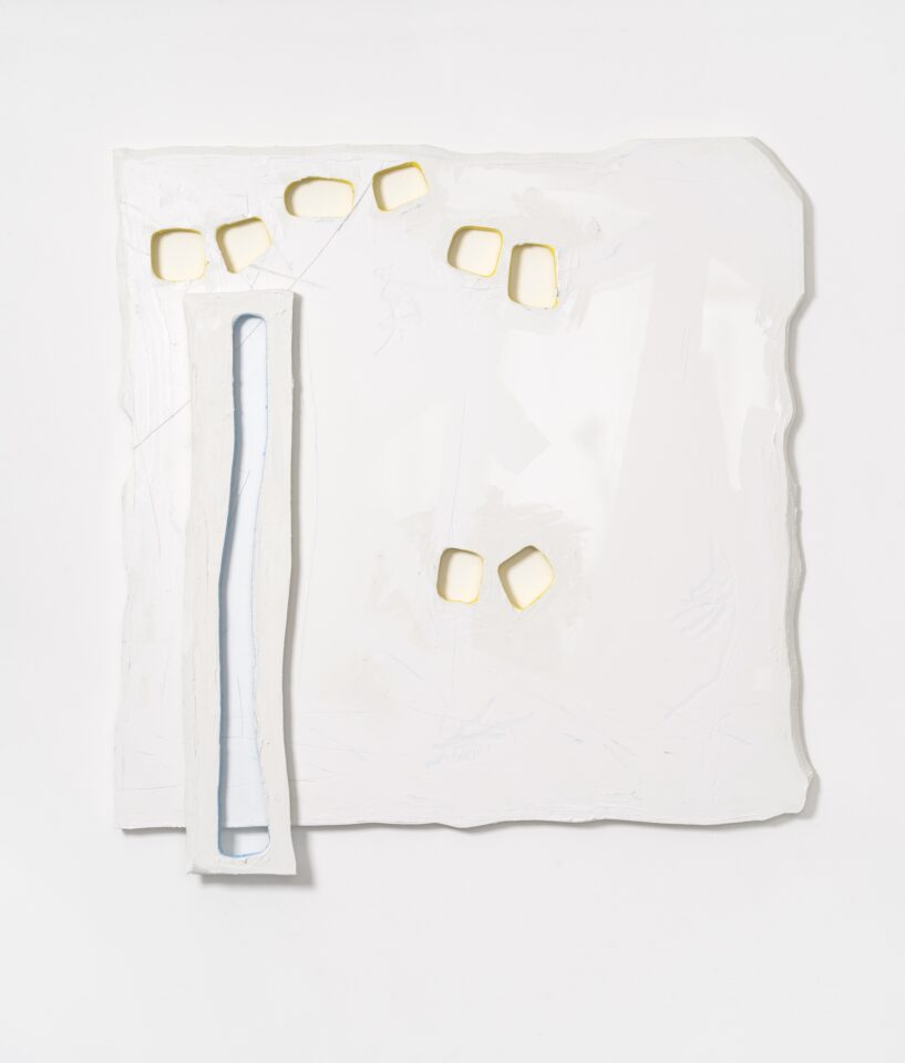4. Adrian Altintas - AAD024 - 2021 - Untitled 158,4 x 150 x 6,5 cm. - Sandwichpanel, Acryl.