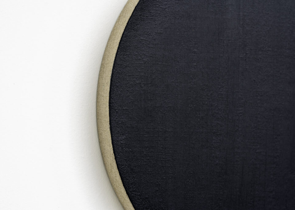 1. Matthew Feyld Black - Untitled, 2021 acrylic and pigments on linen over panel 12 inches (30,48 cm) Detail
