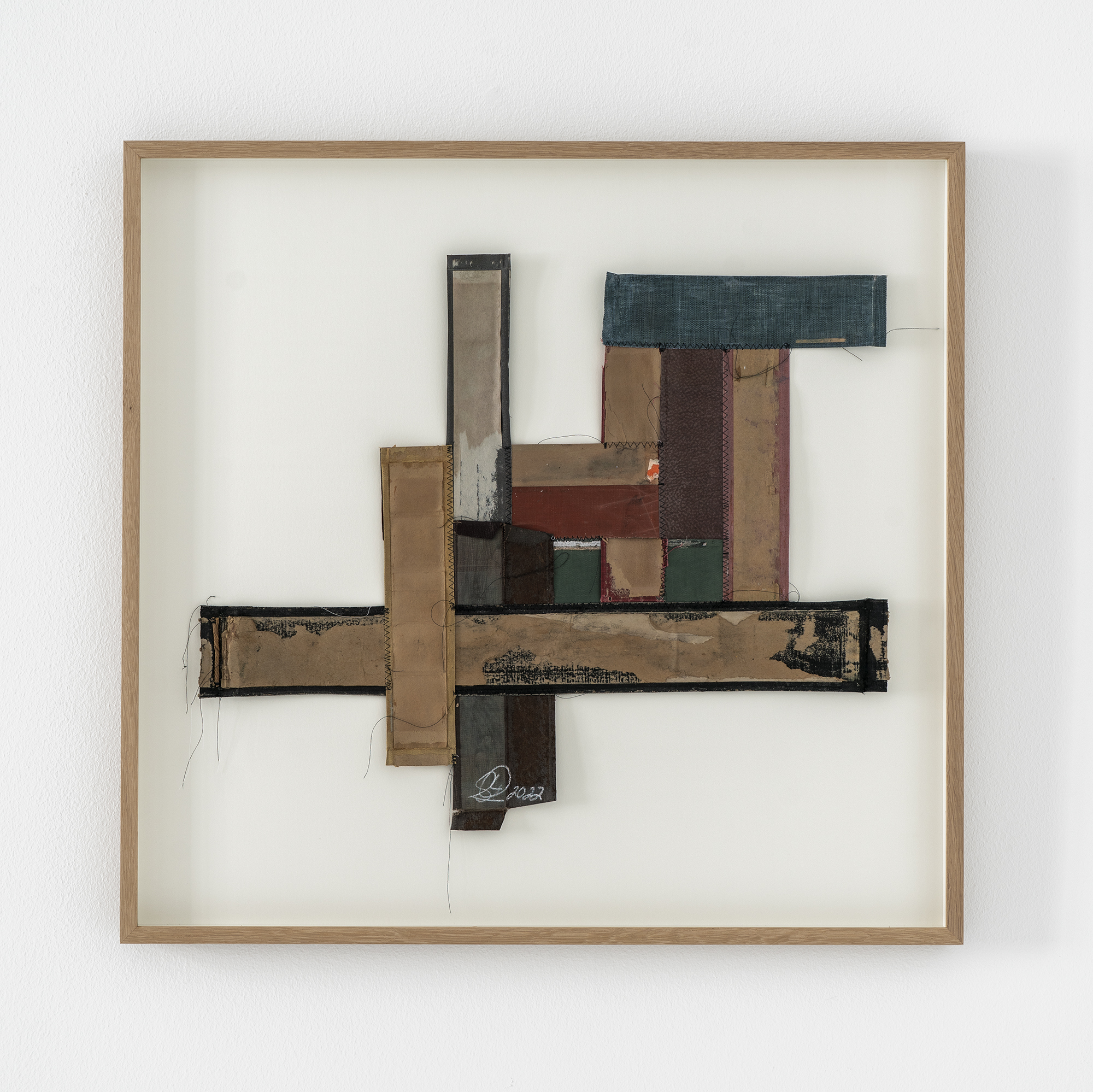 5. Samuel Levi Jones Endless Distractions, 2022 Law book spines Approximately: 24 x 24 in (61 x 61 cm) (GL15620)