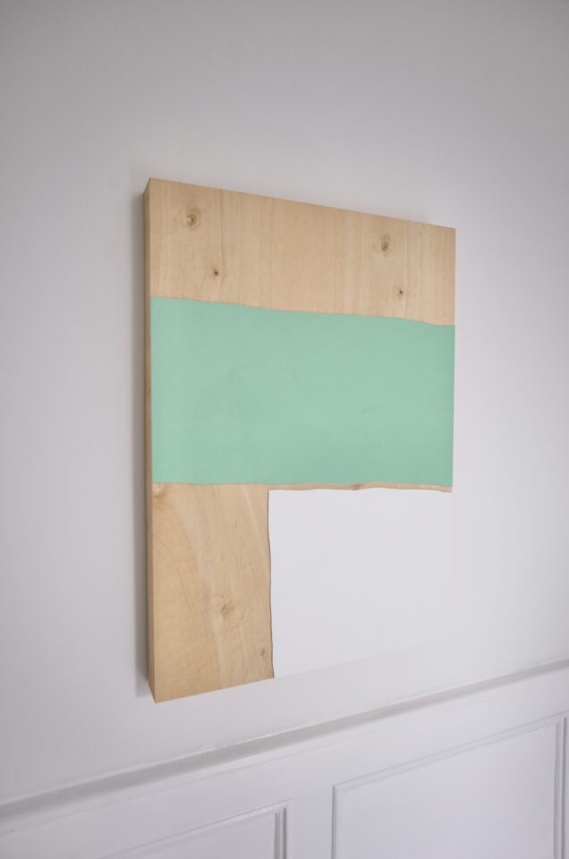 Martin Noël Otto #29 - 2002  Acryl, Lack auf Holz 60 x 84 x 7 cm. - References: MN Hölzer und Postkarten - Hommaga à Otto Freundlich S. 7 (Raum 2) + S.35 + S.37 (Mies van der Rohe Haus, Berlin). MN Treffen mit Otto Freundlich Hölzer und Postkarten; Museum Pfalzgalerie Kaiserslautern S. 85